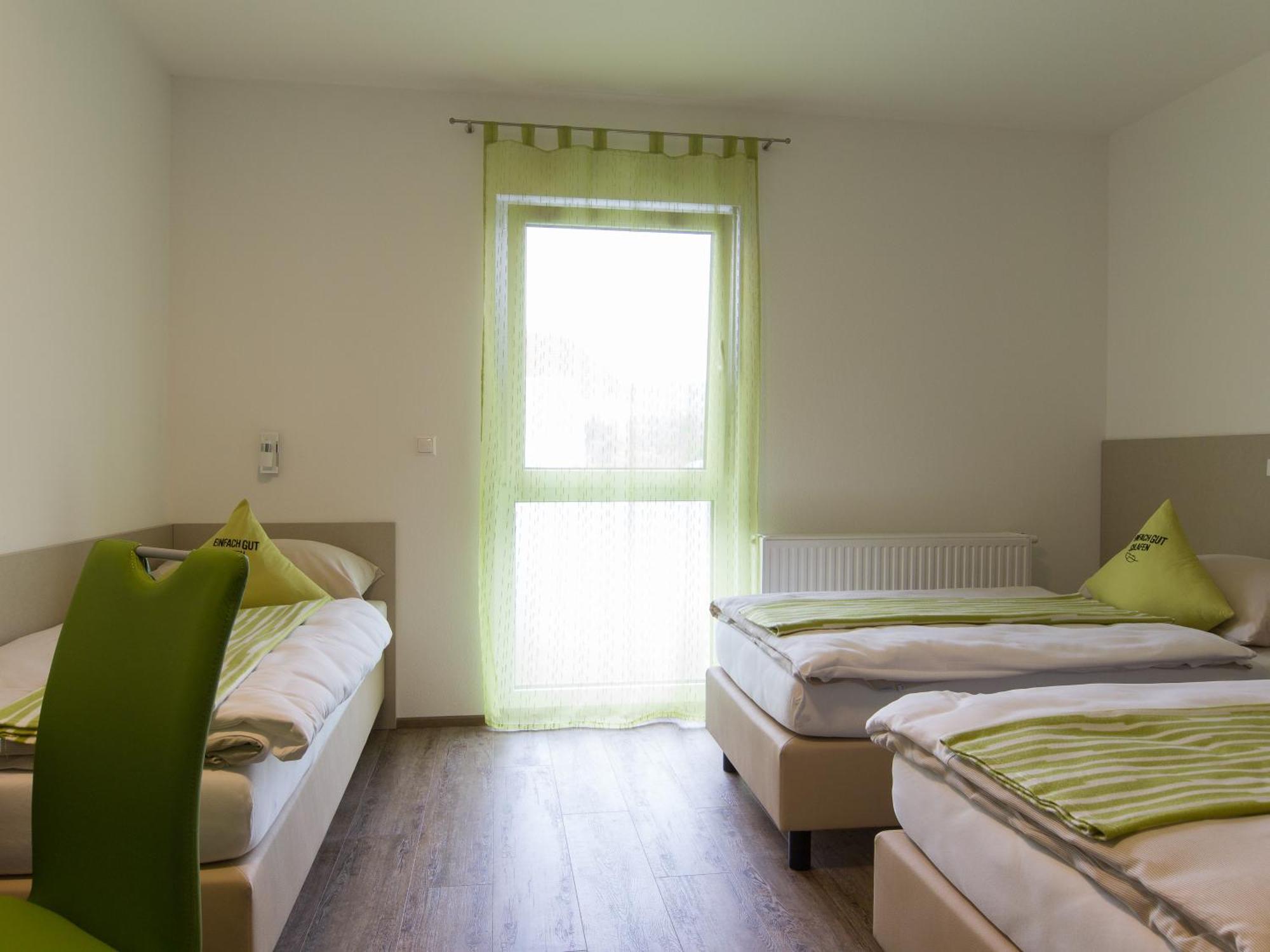 Smart Motel การ์ส อัม คามป์ ภายนอก รูปภาพ