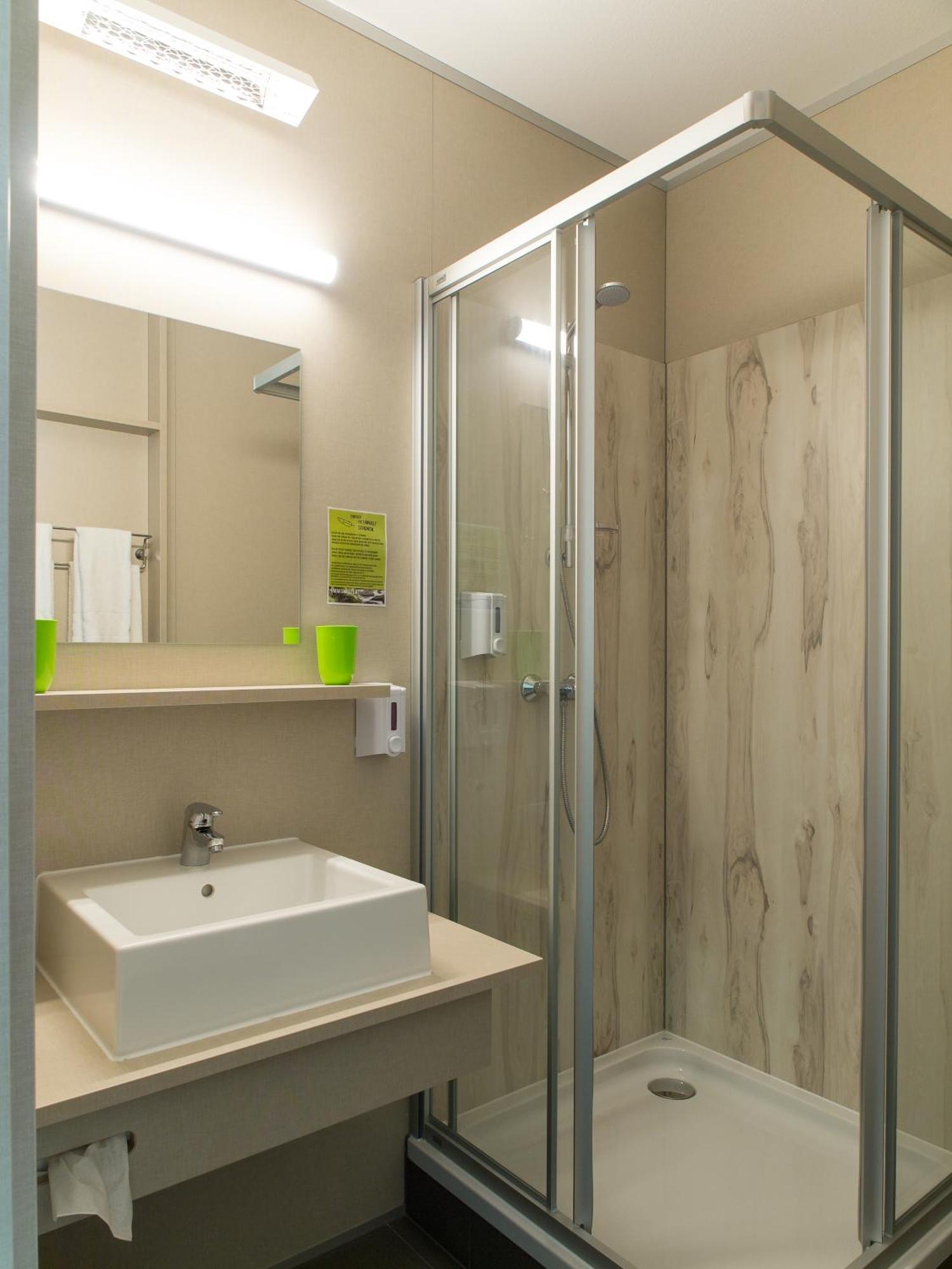 Smart Motel การ์ส อัม คามป์ ภายนอก รูปภาพ